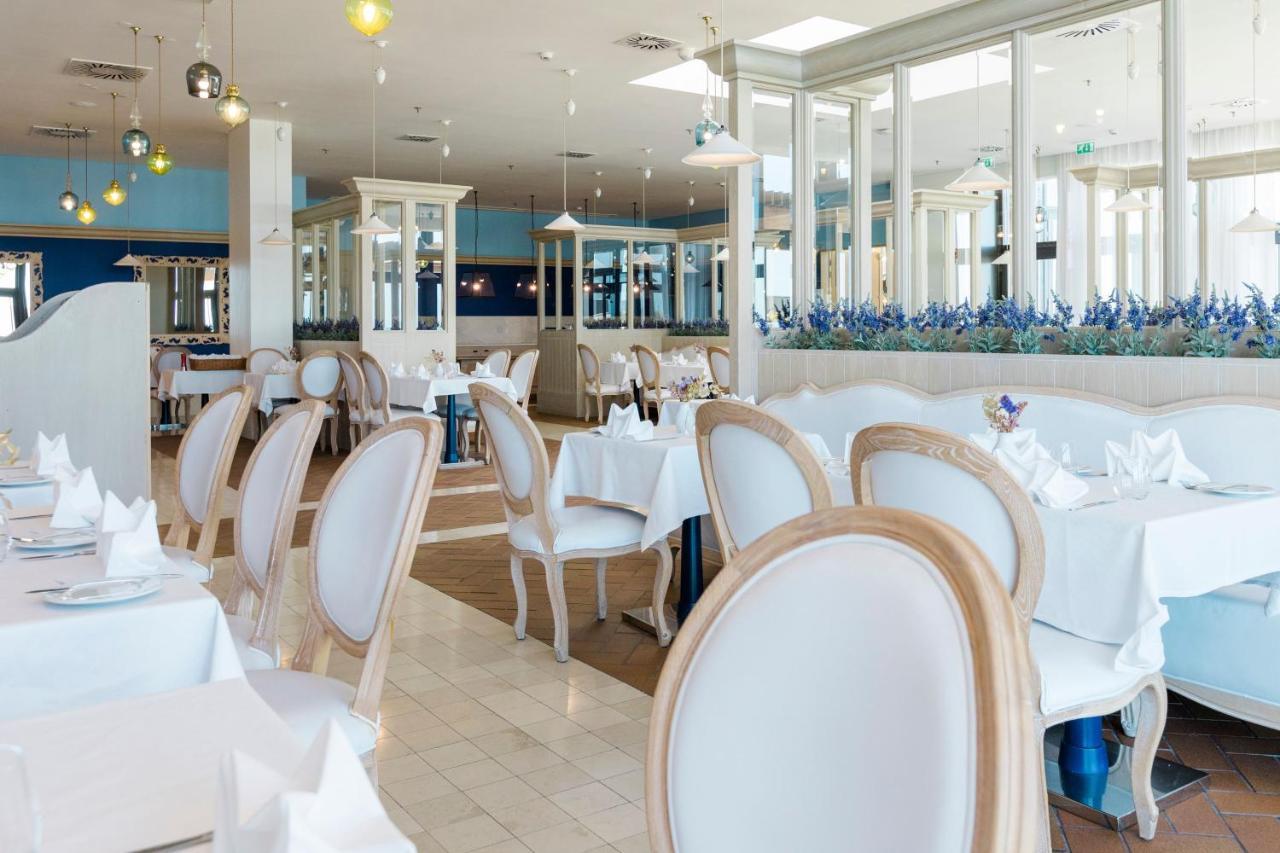 Royal Obidos Scenic Resort Praia del Rei Exterior foto Restaurant