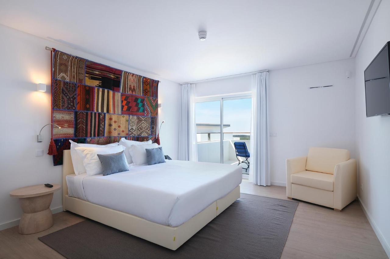 Royal Obidos Scenic Resort Praia del Rei Exterior foto A room at the hotel