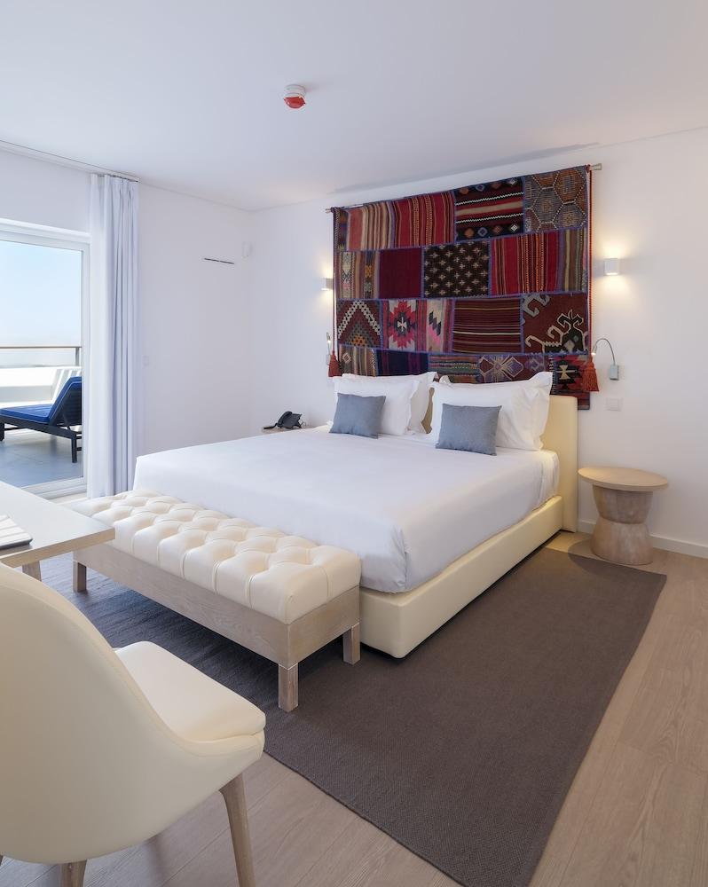 Royal Obidos Scenic Resort Praia del Rei Exterior foto A bedroom at the hotel