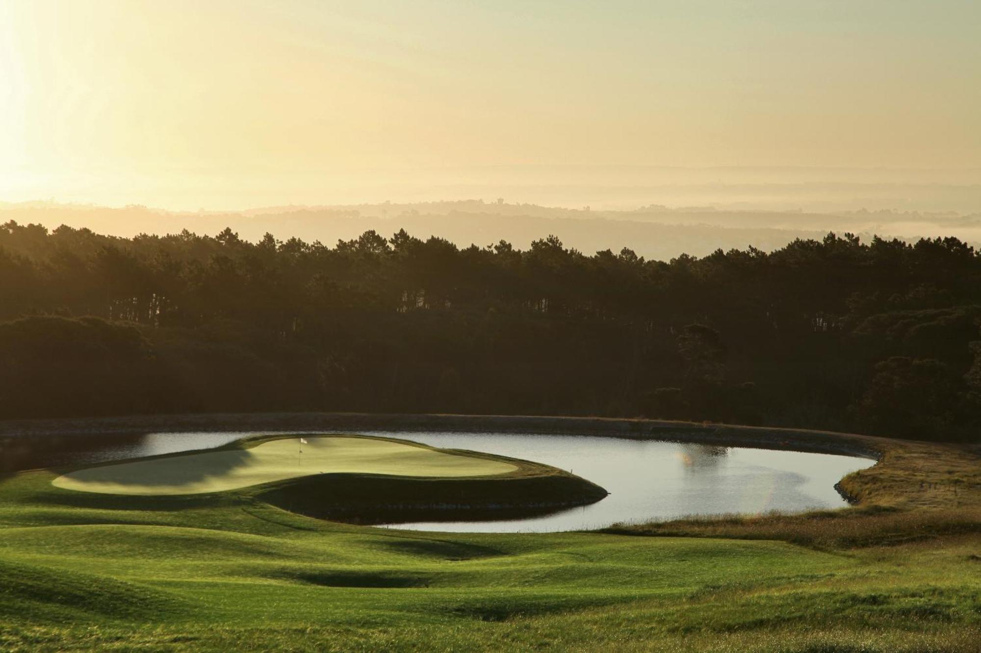 Royal Obidos Scenic Resort Praia del Rei Exterior foto 18th hole at the Links at Spanish Bay