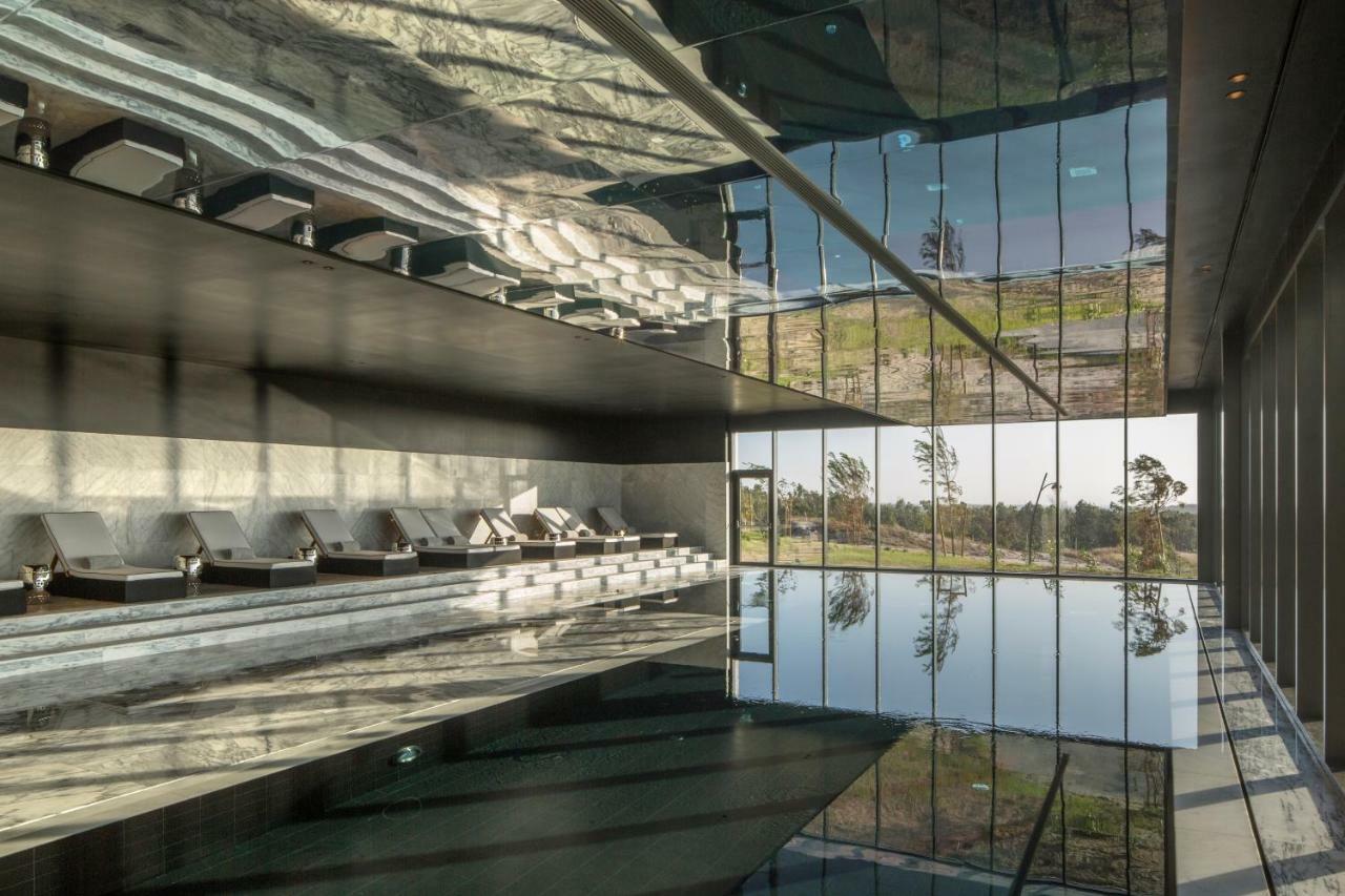 Royal Obidos Scenic Resort Praia del Rei Exterior foto Interior of the building