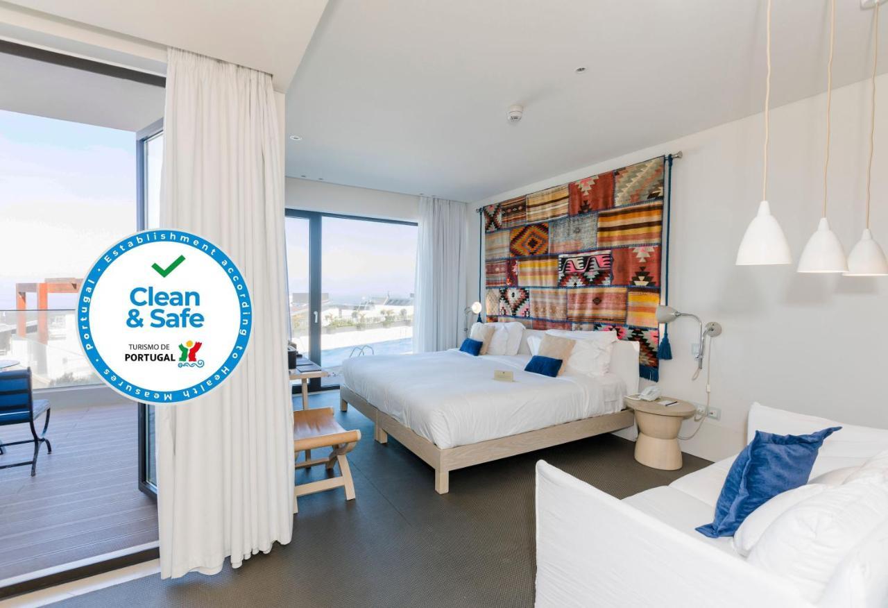Royal Obidos Scenic Resort Praia del Rei Exterior foto Clean and Safe seal in a hotel room